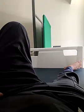 B S0051 online show from April 2026 10:14:02 AM