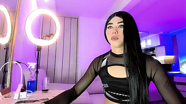 Emmabakers online show from May 2026 04:53:02 AM