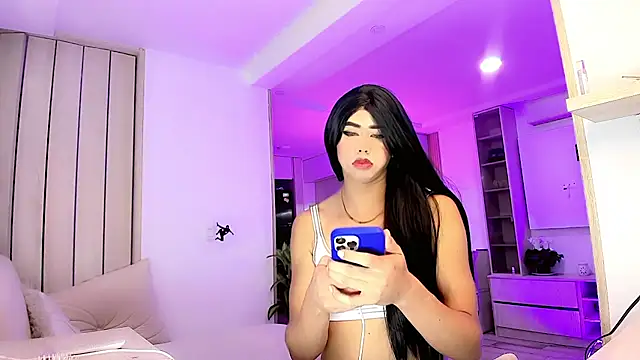 Emmabakers online show from May 2026 04:54:01 AM