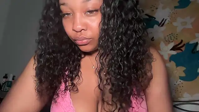 Yourmommysilk online show from June 2026 11:53:02 AM