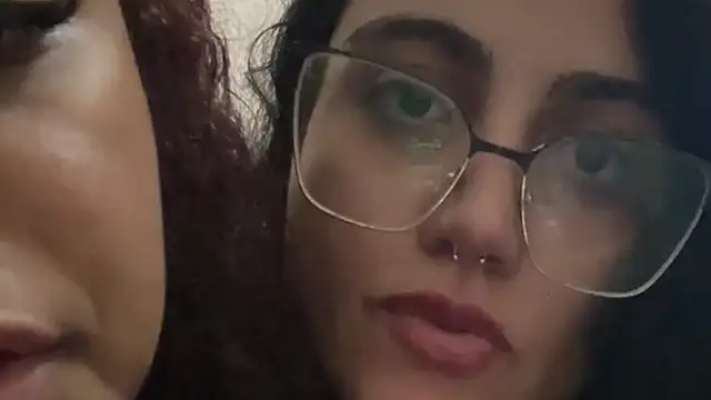 Snapshot of MENINAS_70 chatting on July 2026 03:29:02 PM MENINAS 70 online show from July 2026 03:29:02 PM