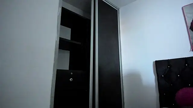 WilliamsAndCatherine online show from May 2026 06:24:01 PM
