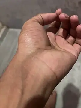 FastFucky online show from May 2026 04:40:01 AM