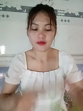 Snapshot of meg_06 chatting on May 2026 01:43:02 AM meg 06 online show from May 2026 01:43:02 AM