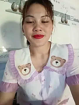 Snapshot of meg_06 chatting on May 2026 08:43:02 AM meg 06 online show from May 2026 08:43:02 AM