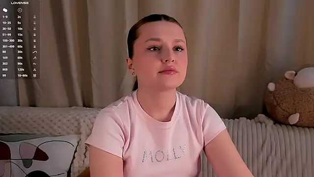 LorriMonz online show from May 2026 01:36:01 AM
