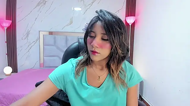 EsperanzaMora online show from April 2026 11:49:01 AM