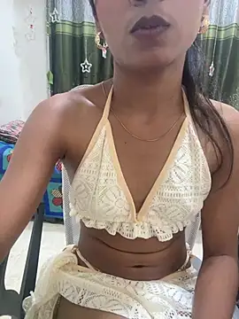 Snapshot of Baby_pari1 chatting on June 2026 09:24:01 PM Baby pari1 online show from June 2026 09:24:01 PM