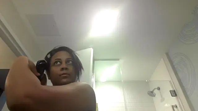 biancadoesit online show from April 2026 09:56:01 PM