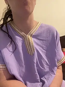 Melanie-beaute online show from April 2026 05:54:01 PM