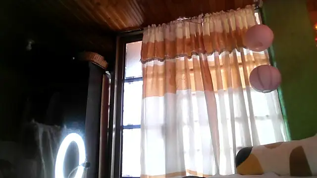 SusanCortez  online show from April 2026 07:40:02 PM