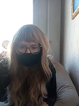 Snapshot of FannyEve chatting on March 2026 09:26:02 AM FannyEve online show from March 2026 09:26:02 AM