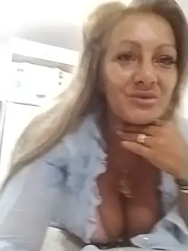 Exotic ParisX online show from May 2026 01:22:01 AM