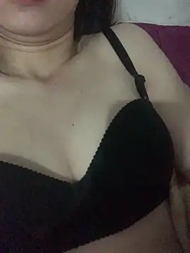 Snapshot of Nini-896 chatting on March 2026 04:18:01 PM Nini-896 online show from March 2026 04:18:01 PM