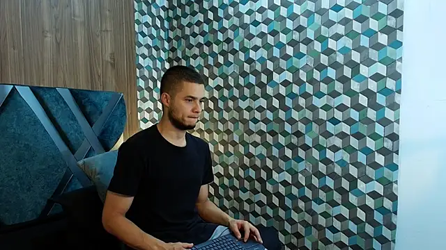 Snapshot of Joaho_Fernandez chatting on May 2026 09:23:02 PM Joaho Fernandez online show from May 2026 09:23:02 PM
