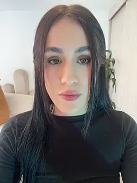 SerenaFox  online show from May 2026 06:24:01 PM