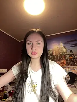 Snapshot of Avellya chatting on March 2026 02:39:02 PM Avellya online show from March 2026 02:39:02 PM