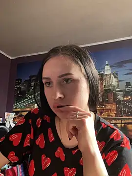 Snapshot of Avellya chatting on March 2026 01:45:01 PM Avellya online show from March 2026 01:45:01 PM