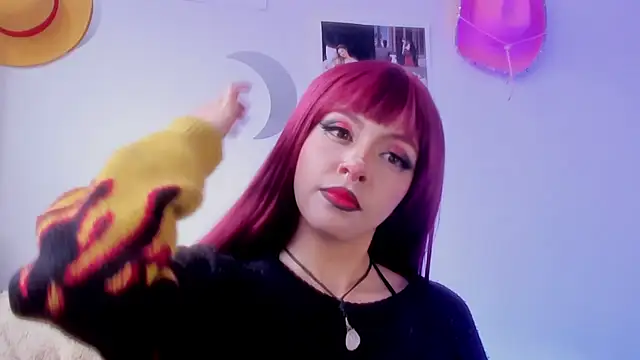Nyxara- online show from April 2026 08:59:02 PM