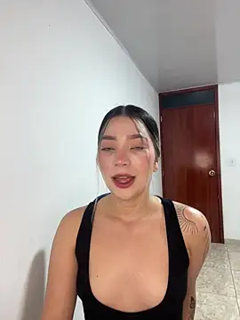 Snapshot of Catalina_bel chatting on April 2026 03:04:02 AM Catalina bel online show from April 2026 03:04:02 AM