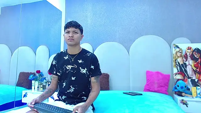 party duo playboy online show from May 2026 03:33:02 AM