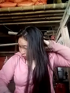 Snapshot of Smile-x chatting on April 2026 12:52:01 AM Smile-x online show from April 2026 12:52:01 AM