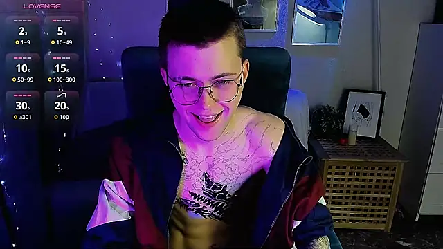 Thomas Norton online show from April 2026 08:59:02 PM