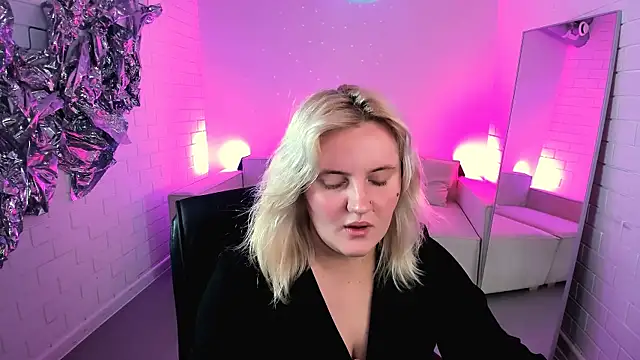 KathyBriggs online show from June 2026 05:07:01 AM