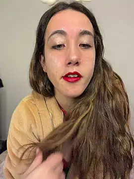 Snapshot of AlissonDavenport chatting on May 2026 01:36:01 AM AlissonDavenport online show from May 2026 01:36:01 AM