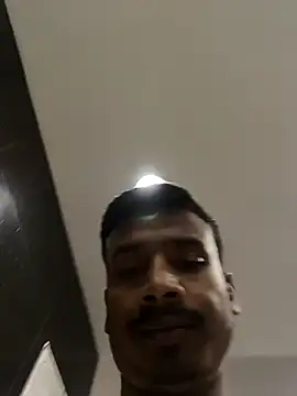 Snapshot of saura545 chatting on May 2026 10:47:01 AM saura545 online show from May 2026 10:47:01 AM