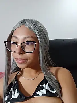 KatanaRose  online show from May 2026 04:18:01 AM