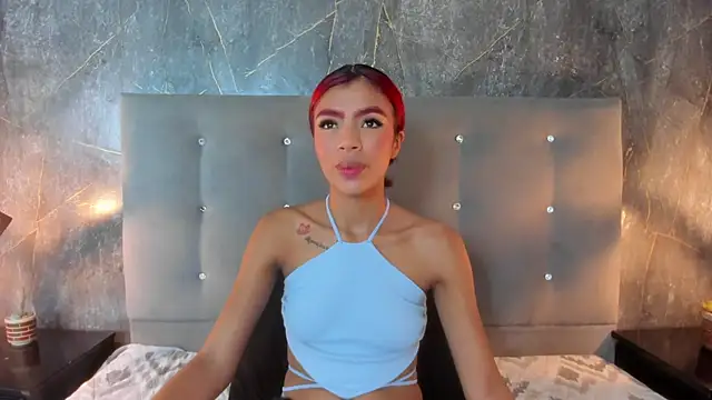 Snapshot of Scarlet__Rosse chatting on May 2026 12:12:01 PM Scarlet Rosse online show from May 2026 12:12:01 PM
