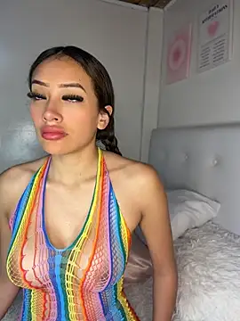 SUSYMIILS online show from April 2026 04:23:01 PM