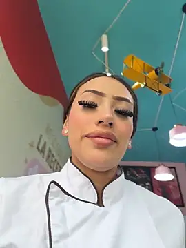 SUSYMIILS online show from April 2026 06:21:01 PM