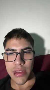 juandoxm4 online show from May 2026 05:13:01 AM