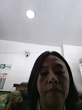 Snapshot of Violeta--7 chatting on May 2026 01:49:01 PM Violeta--7 online show from May 2026 01:49:01 PM