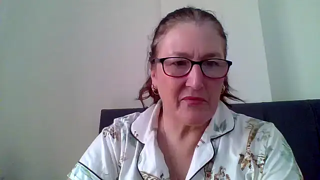 Snapshot of Flirty_Siennax chatting on March 2026 11:32:02 AM Flirty Siennax online show from March 2026 11:32:02 AM