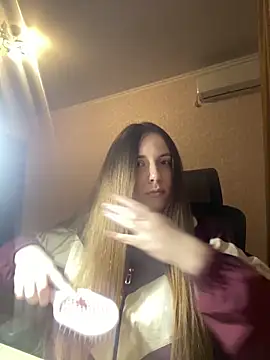 Snapshot of lunaAmore chatting on March 2026 04:39:02 PM lunaAmore online show from March 2026 04:39:02 PM