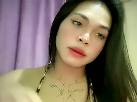 Snapshot of petite_angelx chatting on May 2026 04:04:02 PM petite angelx online show from May 2026 04:04:02 PM