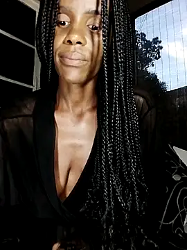 Snapshot of CaramelCandyxx chatting on March 2026 04:07:01 PM CaramelCandyxx online show from March 2026 04:07:01 PM