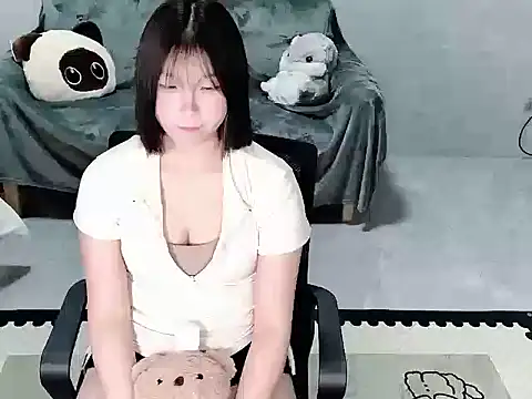 YangYang--baby online show from April 2026 04:52:01 PM