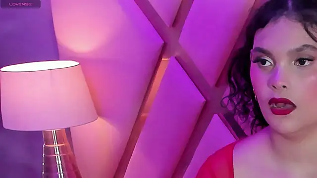 Snapshot of KeilynValencia chatting on April 2026 09:04:02 PM KeilynValencia online show from April 2026 09:04:02 PM