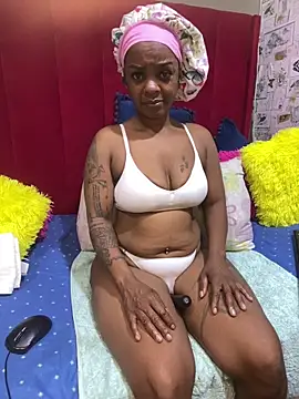 Snapshot of Cherrybootyofjoy86 chatting on March 2026 12:43:01 AM Cherrybootyofjoy86 online show from March 2026 12:43:01 AM