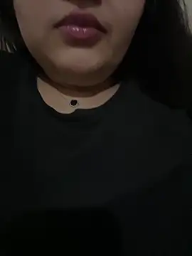 Snapshot of Fatiisexy chatting on April 2026 01:47:02 AM Fatiisexy online show from April 2026 01:47:02 AM
