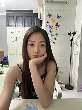 Snapshot of yuanpu0925 chatting on April 2026 08:15:01 PM yuanpu0925 online show from April 2026 08:15:01 PM