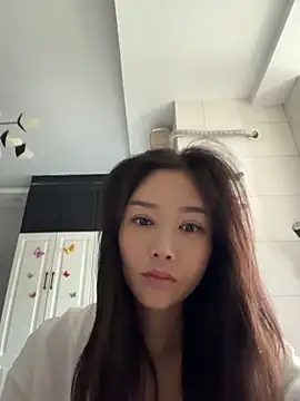 Snapshot of yuanpu0925 chatting on June 2026 11:51:02 PM yuanpu0925 online show from June 2026 11:51:02 PM