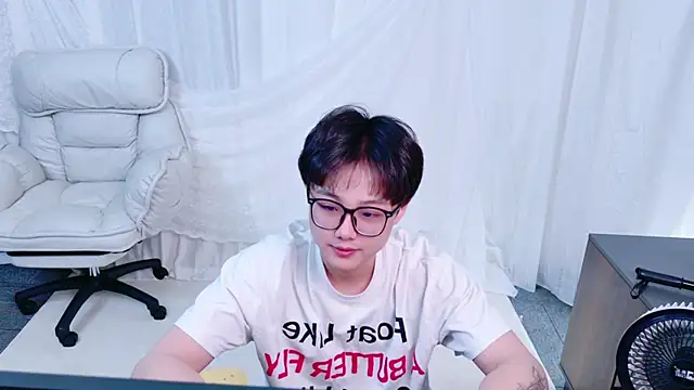 Dkcolo online show from April 2026 08:34:01 AM