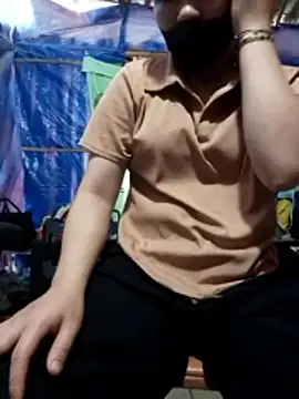 Snapshot of Minaamoto chatting on May 2026 05:14:01 AM Minaamoto online show from May 2026 05:14:01 AM
