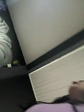 nndulce online show from April 2026 10:21:02 PM