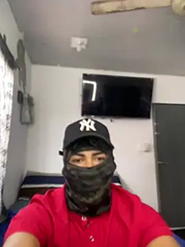 Snapshot of Haddad-9924 chatting on April 2026 06:56:01 PM Haddad-9924 online show from April 2026 06:56:01 PM